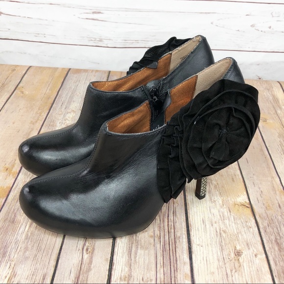 Poetic License Shoes - Poetic License Party Scene Black Leather Bootie